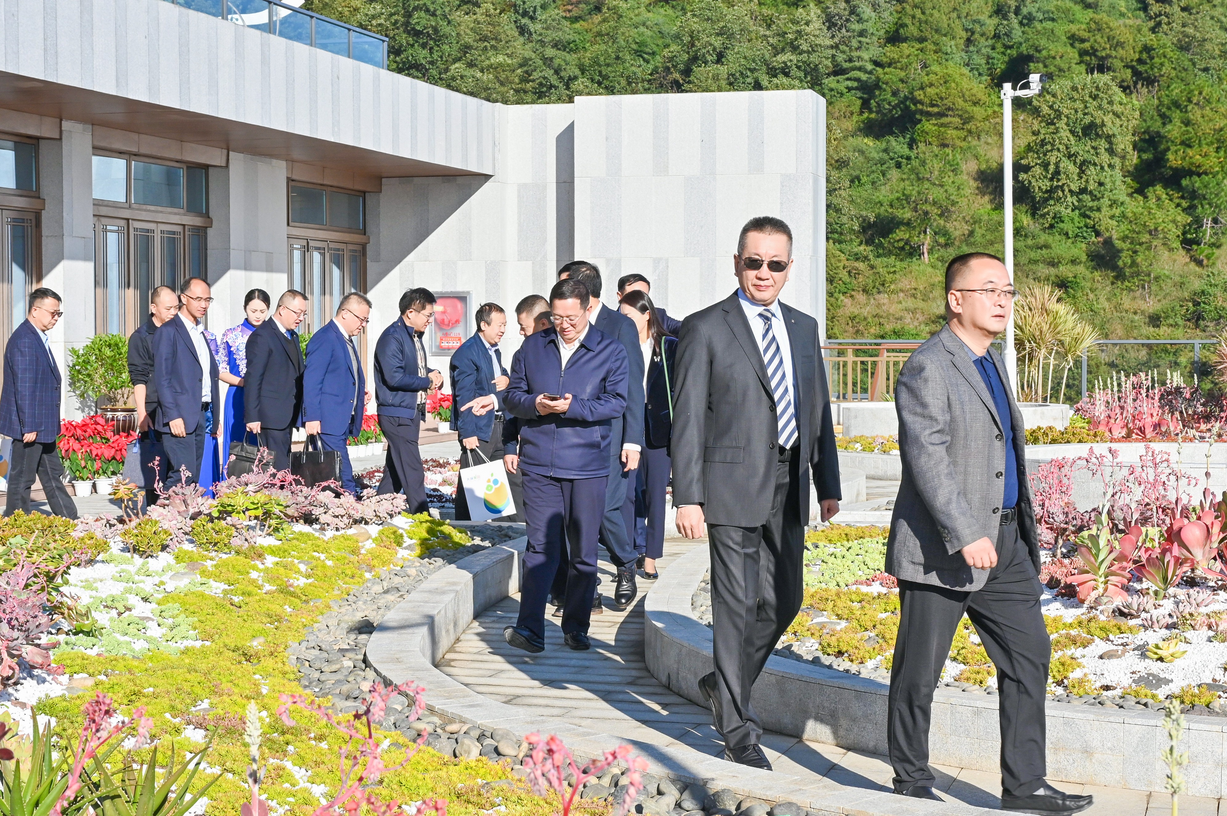 与会领导项目园区